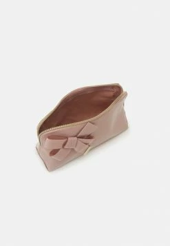 Ted Baker NICOLAI - Wash Bag - Pink -Ted BakerSales 1fbf37612236463e89162aaba05d2772