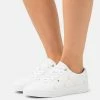 Ted Baker LIBBIN - Trainers - White