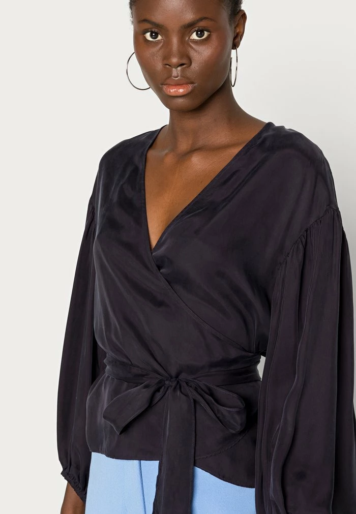 RALDA - Blouse - navy Ted Baker RALDA - Blouse - Navy -Ted BakerSales 27f66953d2f34d5d8351dd7511b10ee1