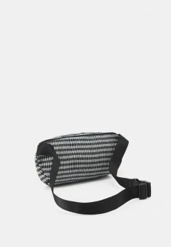 Ted Baker YAZA GINGHAM PLEATED BELT - Bum Bag - Black -Ted BakerSales 2d69cc945d4d41f88aec0d0a6cc8e29a