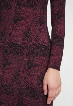 Ted Baker ELONAR HIGH NECK PRINTED BODYCON - Day Dress - Black -Ted BakerSales 32b60a11f6d74a1d8db849c7506f9497