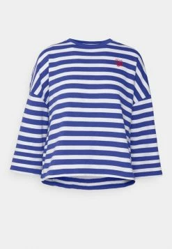 Ted Baker MMORRA - Print T-shirt - Blue 5 Ted Baker MMORRA - Print T-shirt - Blue -Ted BakerSales 3c93a8e1fa754ea7915cdefc510ff065
