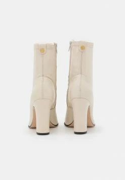 Ted Baker MARSHAH - Classic Ankle Boots - Ecru -Ted BakerSales 44bcdf61850e48dc8df1d56474e515cd