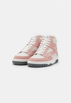 Ted Baker REFIA - High-top Trainers - Dusky Pink -Ted BakerSales 4b05c27c180c476fb099ac2c1ff5eb38