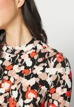 Ted Baker RIVES - Print T-shirt - Black -Ted BakerSales 4ec3fd4265fe427fb61fd8cb06fb371c