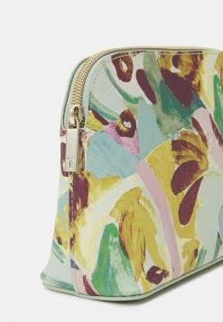 Ted Baker BRETCON - Wash Bag - Light Green -Ted BakerSales 66b88de802b5469f9311fb2b6da93fb6