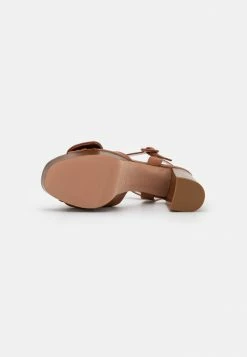 Ted Baker HEMYLIA - Clogs - Tan 4 Ted Baker HEMYLIA - Clogs - Tan -Ted BakerSales 67f8cf8020a34d49849f4a3ab4d91cd9
