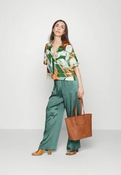 Ted Baker TALAH - Button-down Blouse - Green -Ted BakerSales 6983d7aafc8d4a5da3ad5be6cf340d00