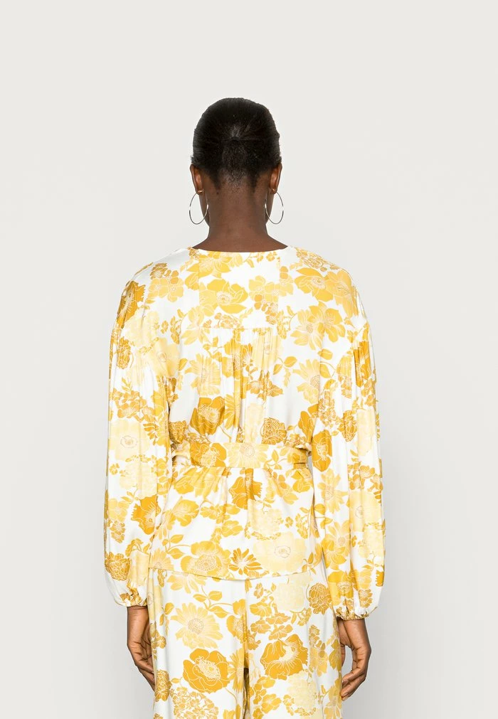 ADISSA - Blouse - yellow Ted Baker ADISSA - Blouse - Yellow -Ted BakerSales 73aab6c2947448aa83d1deec3592acbd