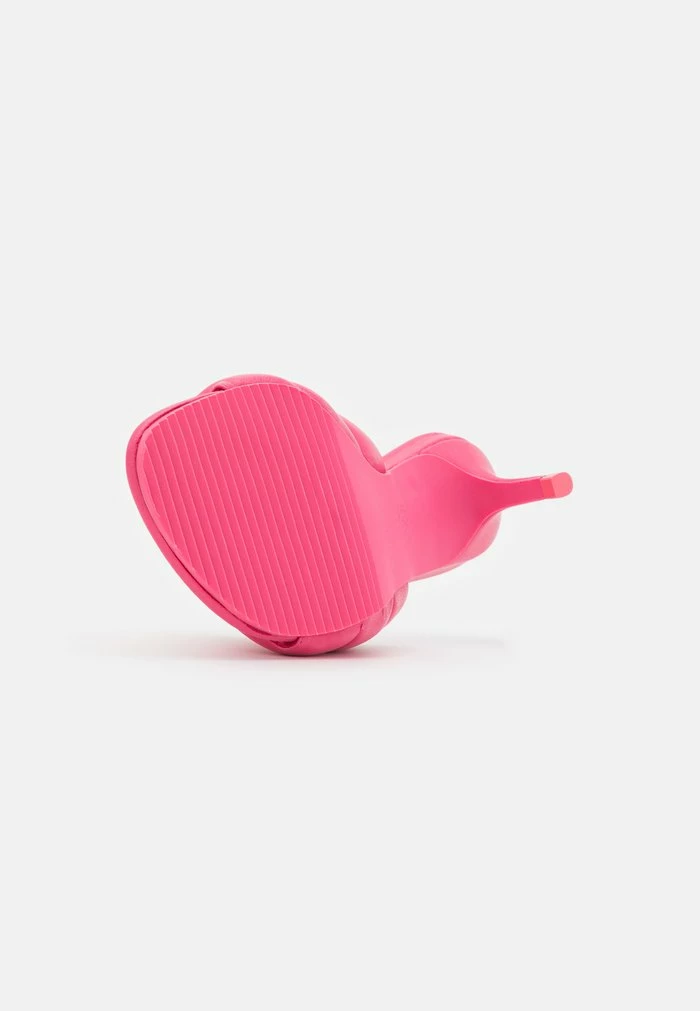 LYNA - T-bar sandals - deep pink Ted Baker LYNA - T-bar Sandals - Deep Pink -Ted BakerSales 7968181d0f1e429d88db3240503395e7