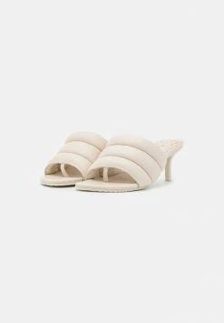 Ted Baker LYNA - T-bar Sandals - Natural -Ted BakerSales 828425461a264b7a9f6f76b76711e888