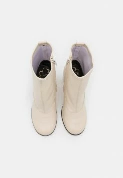 Ted Baker MARSHAH - Classic Ankle Boots - Ecru -Ted BakerSales 859d1ec8eee44489a2b161f3df47c480