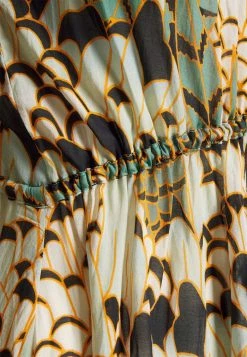 Ted Baker STJARNA - Beach Accessory - Khaki -Ted BakerSales 9fa3b1fb1177411ab3b63e402a06d241