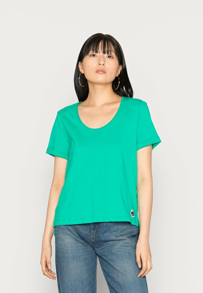 MIARNA - Basic T-shirt - mid green Ted Baker MIARNA - Basic T-shirt - Mid Green -Ted BakerSales a3a903def1ea4486a149dd030d171d2f