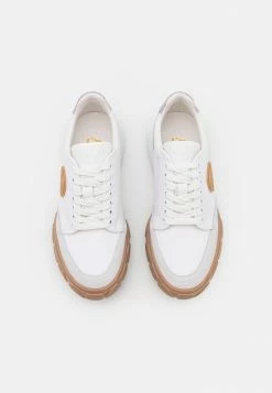 Ted Baker ACEY - Trainers - White/purple -Ted BakerSales aca69c59fb934033b15fb9cfbebfb5ef