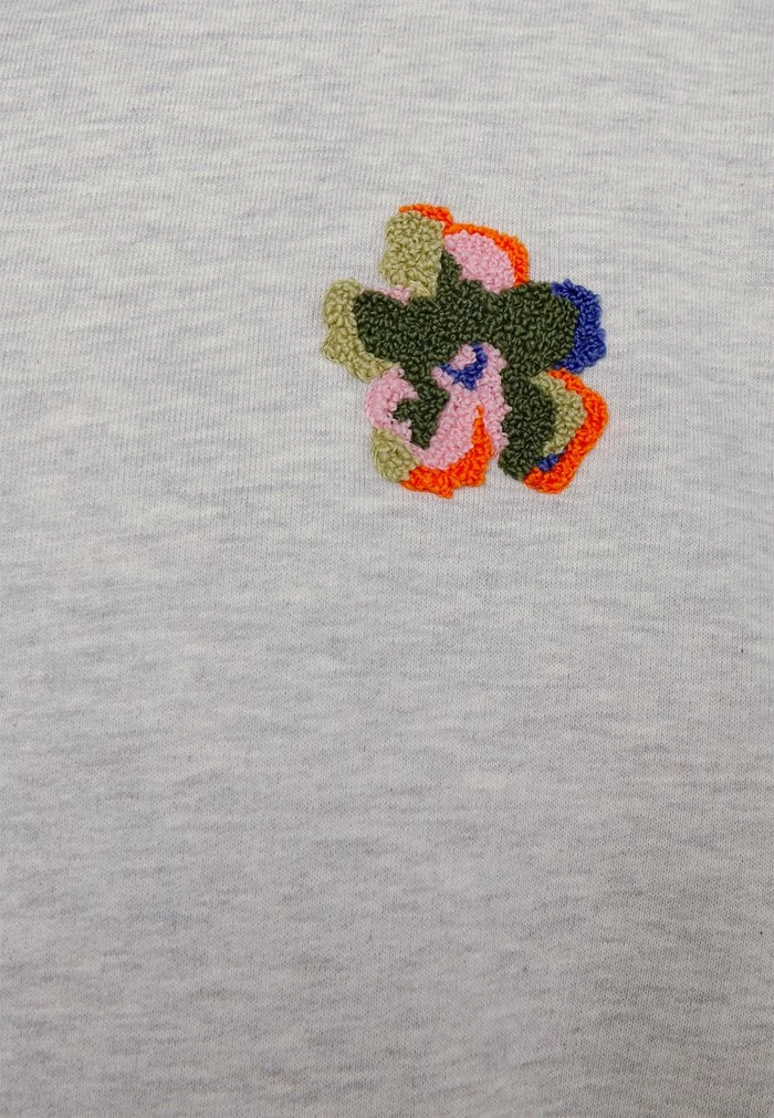 KARRLAA - Sweatshirt - mid-grey Ted Baker KARRLAA - Sweatshirt - Mid-grey -Ted BakerSales b2d91722bcba43eba3f58c3477fc3ce4