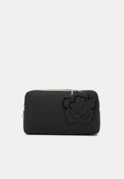 Ted Baker JELIKA - Wash Bag - Black