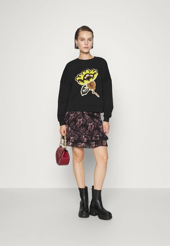 GULIETT ASYMMETRIC TIERED MINI SKIRT - Mini skirt - black Ted Baker GULIETT ASYMMETRIC TIERED MINI SKIRT - Mini Skirt - Black -Ted BakerSales c7087acb01f041a6bd721f0feb66375d