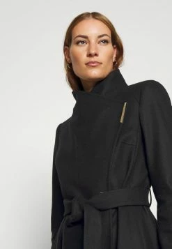 Ted Baker ROSESS SHORT WRAP COAT - Short Coat - Black 4 Ted Baker ROSESS SHORT WRAP COAT - Short Coat - Black -Ted BakerSales c90e75869d0e433e980a6a1d98223155