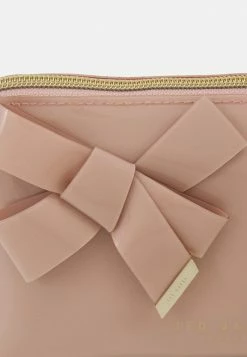 Ted Baker NICOLAI - Wash Bag - Pink -Ted BakerSales cda55c00cf7f4f939827af44552ab0a9