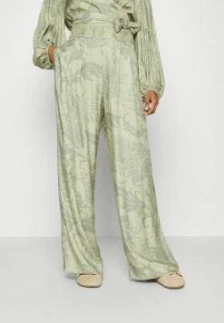 Ted Baker WYNTIR - Trousers - Mid Green