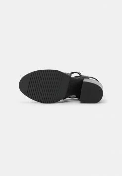 Ted Baker LYLLA - Sandals - Black -Ted BakerSales e925fd4011f54217949f06943d9d1090