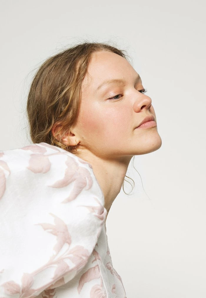 RIVERR - Print T-shirt - white Ted Baker RIVERR - Print T-shirt - White -Ted BakerSales f2d335c3240144bc9ae5be96f1c08f1b