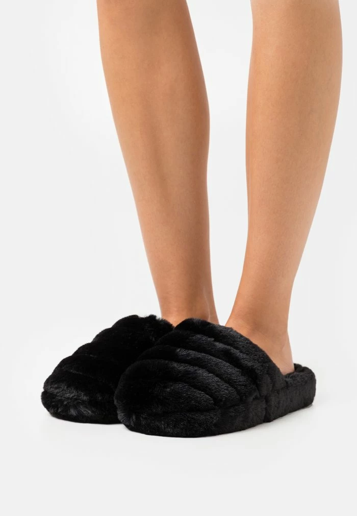 LOPSEY - Slippers - black Ted Baker LOPSEY - Slippers - Black -Ted BakerSales ffbf54fe5d384d1a8368be937583c8cf